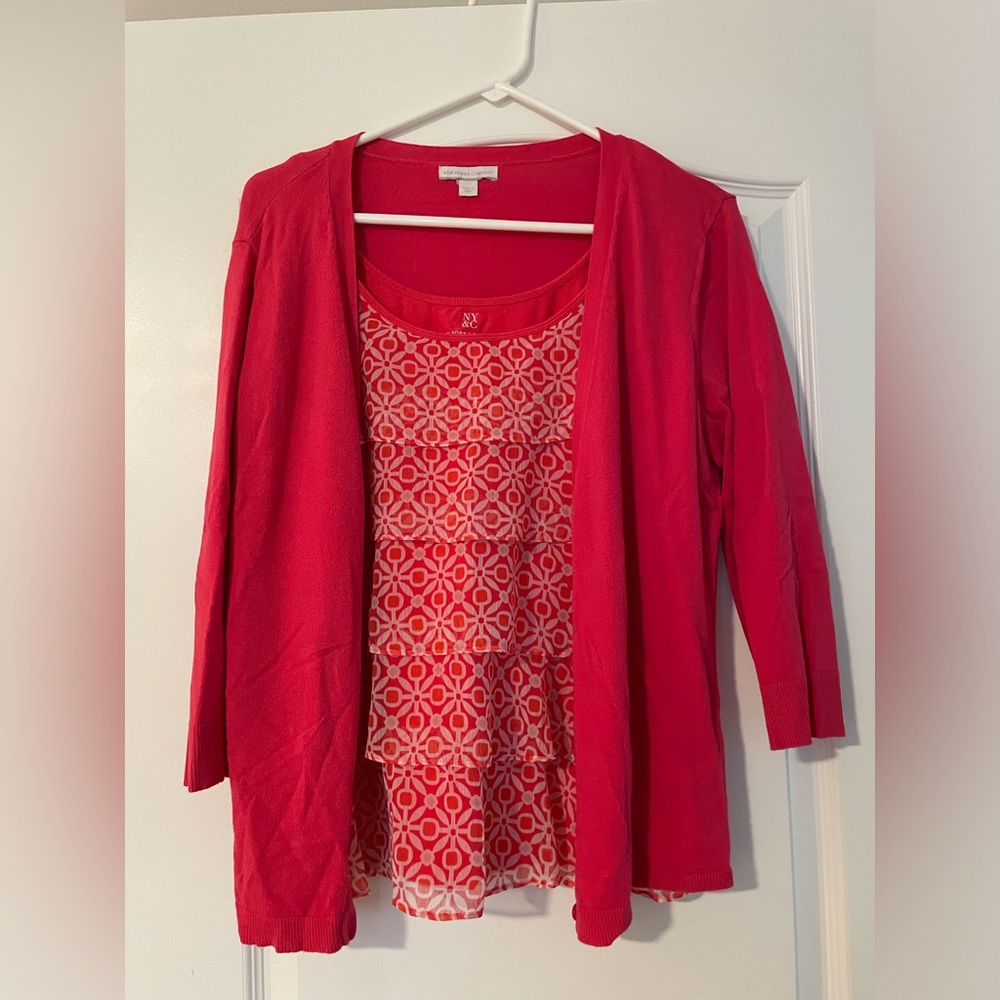NY&Co cardigan and matching cami. S: L. 3/4 sleeve. 77%rayon23%Nylon. Great cond